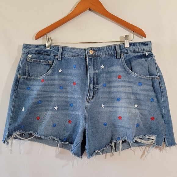 NO Boundaries Y2K Stary Denim Short Size 21 Raw Hem Pocket Casual Festival - Picture 11 of 11